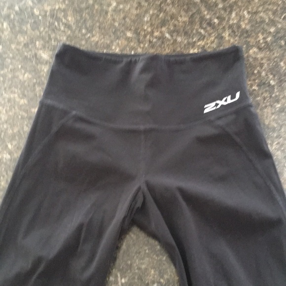 2XU black leggings - Picture 1 of 4